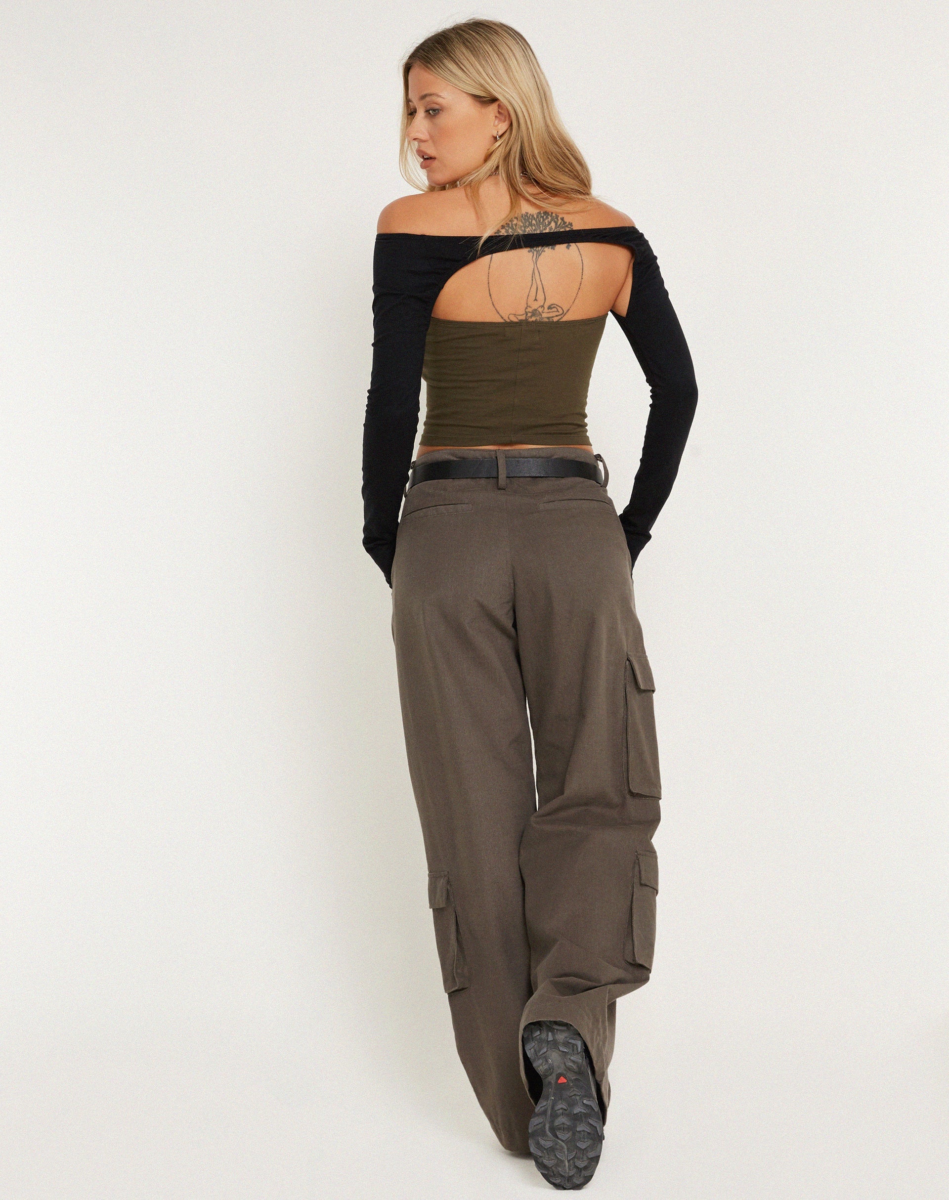 Afbeelding van Eloa Shrug Top in Zwart