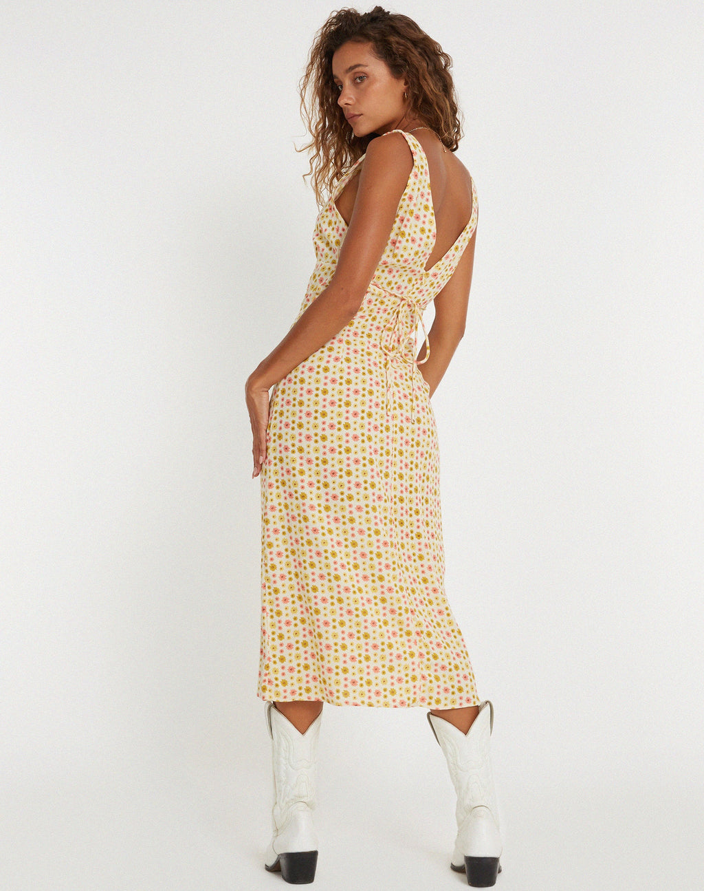 Lisheva Midi Dress in Daisy Chain Crème