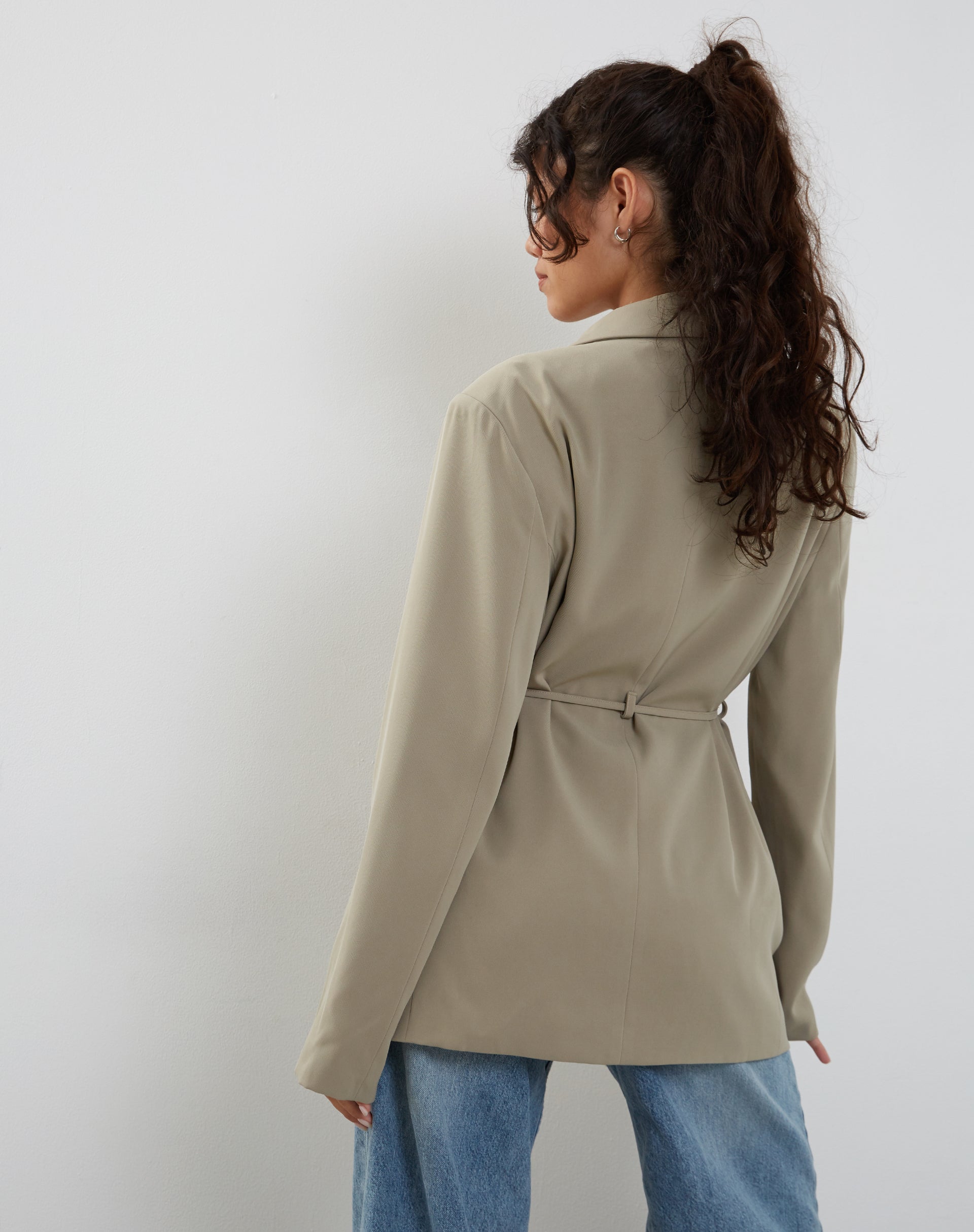 Afbeelding van Mayta Tie Waist Blazer in Tailoring Taupe
