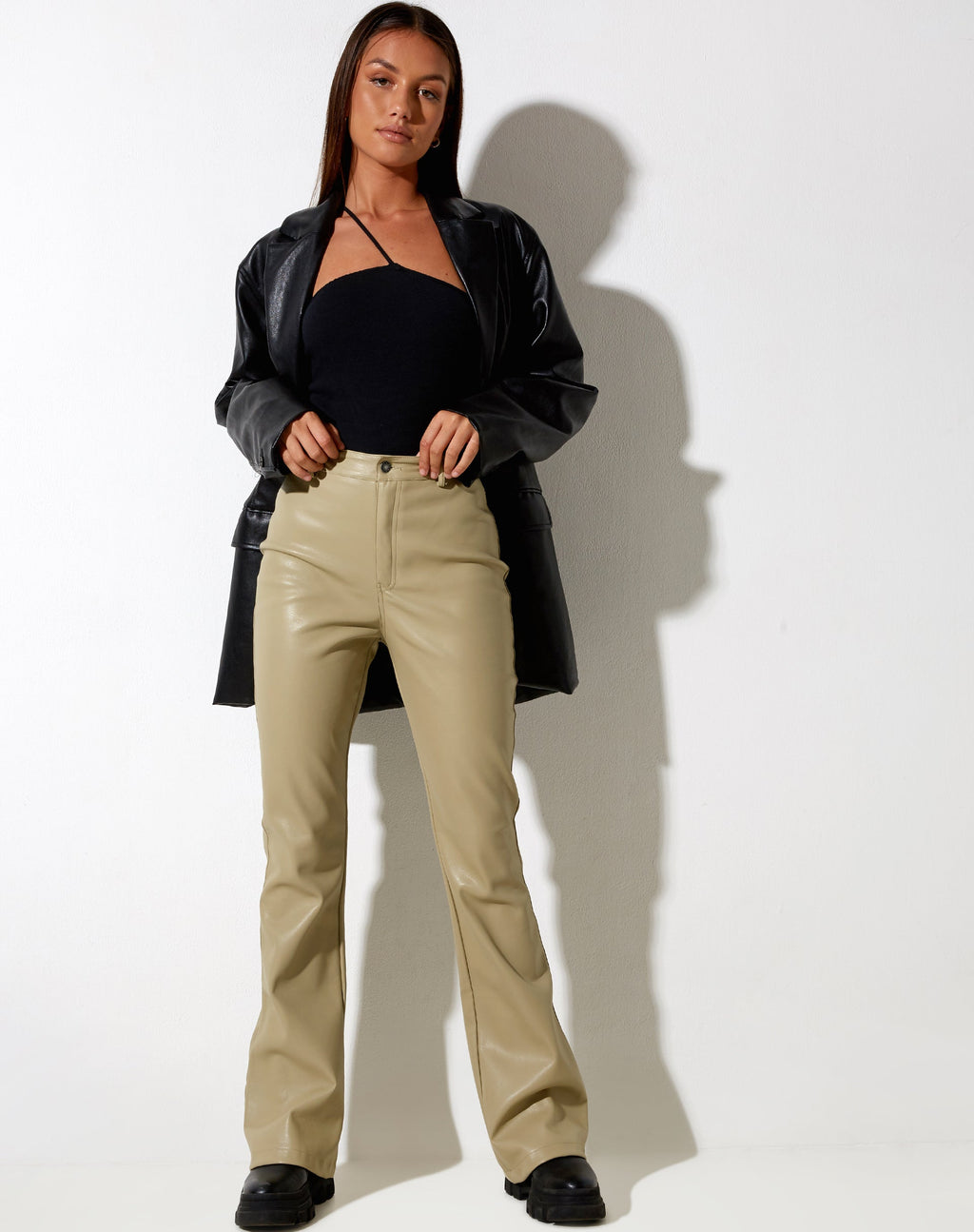 Zoven flare broek in Pu salie