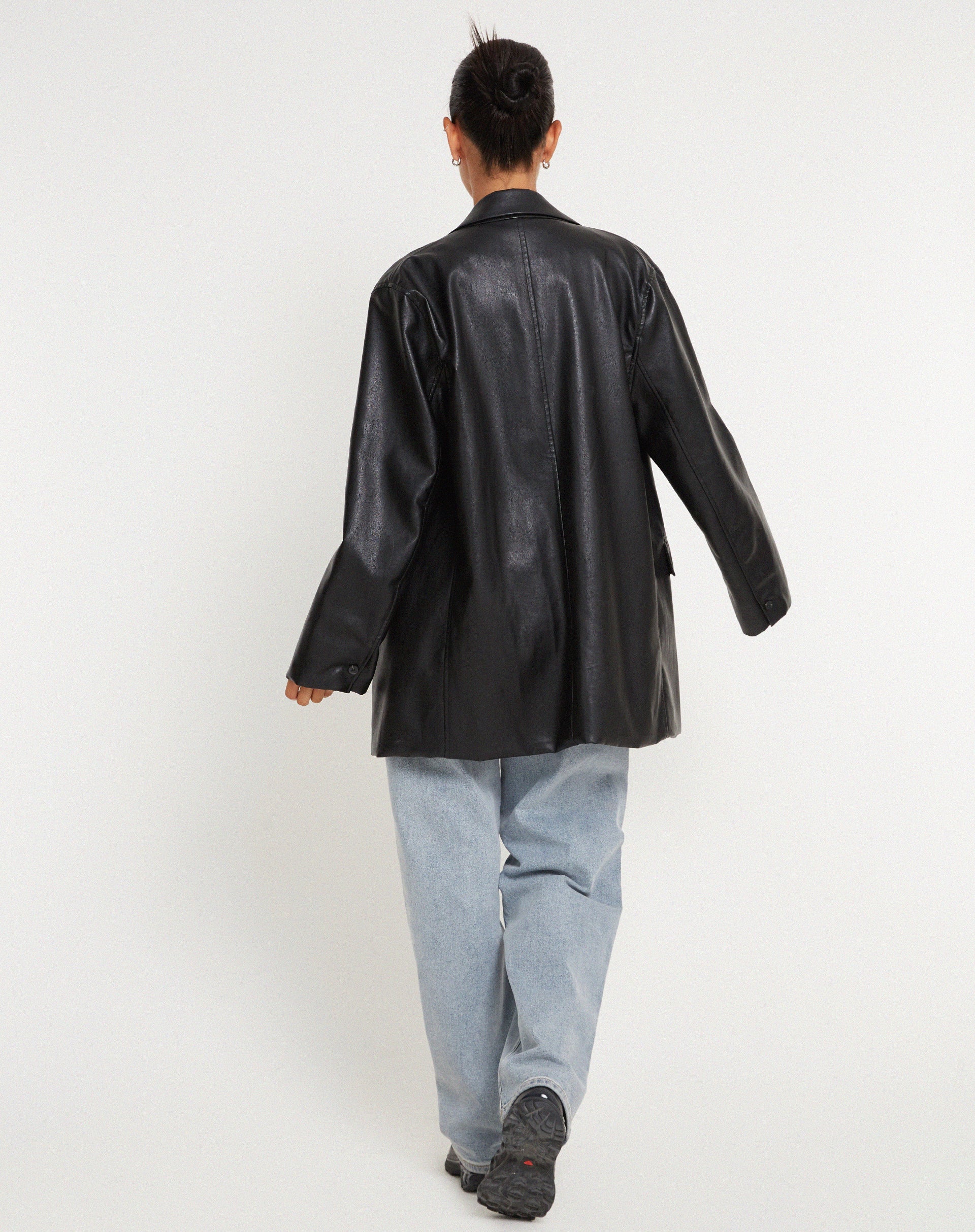 Afbeelding van Saken Blazer in Pu Zwart