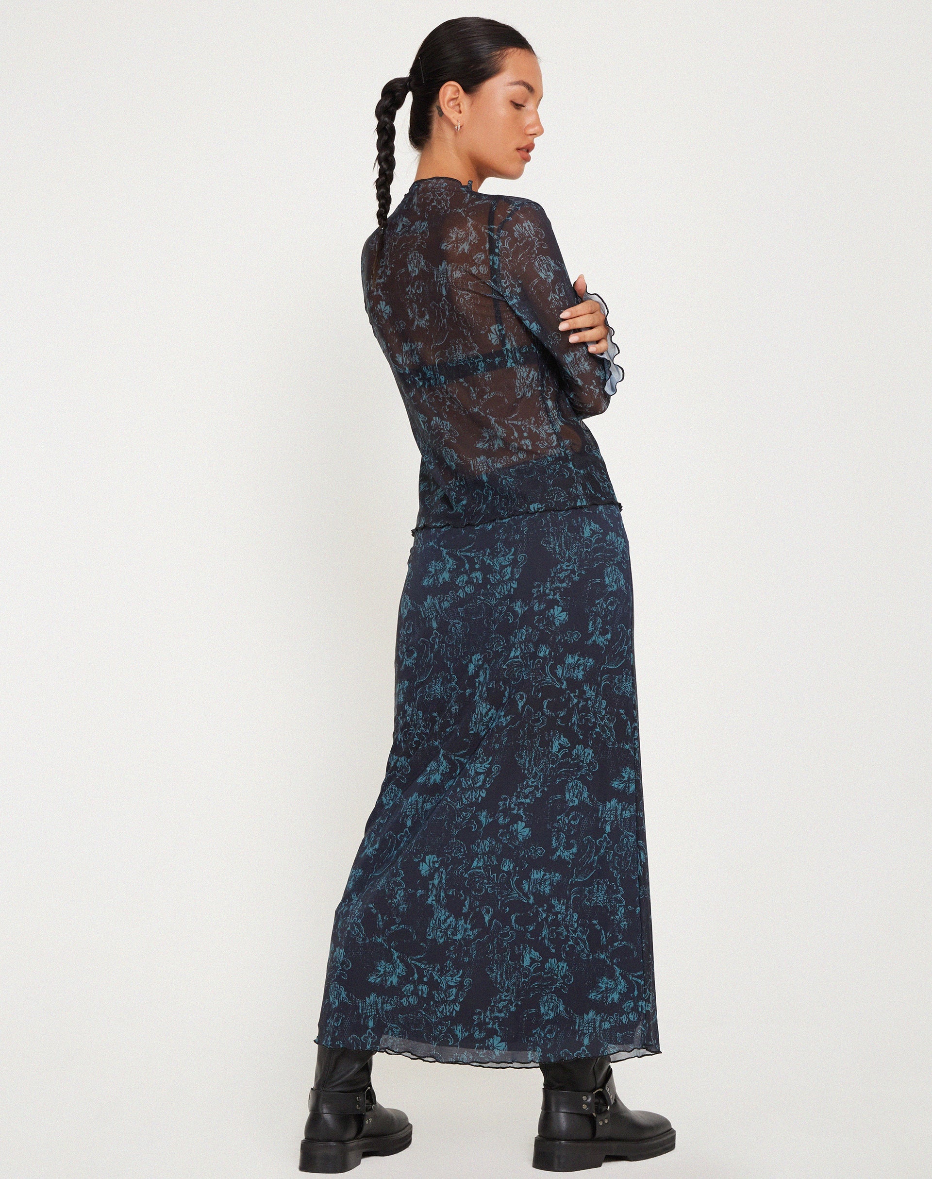 Afbeelding van Rindu Midi rok in Batik Botanical Zwart Groen