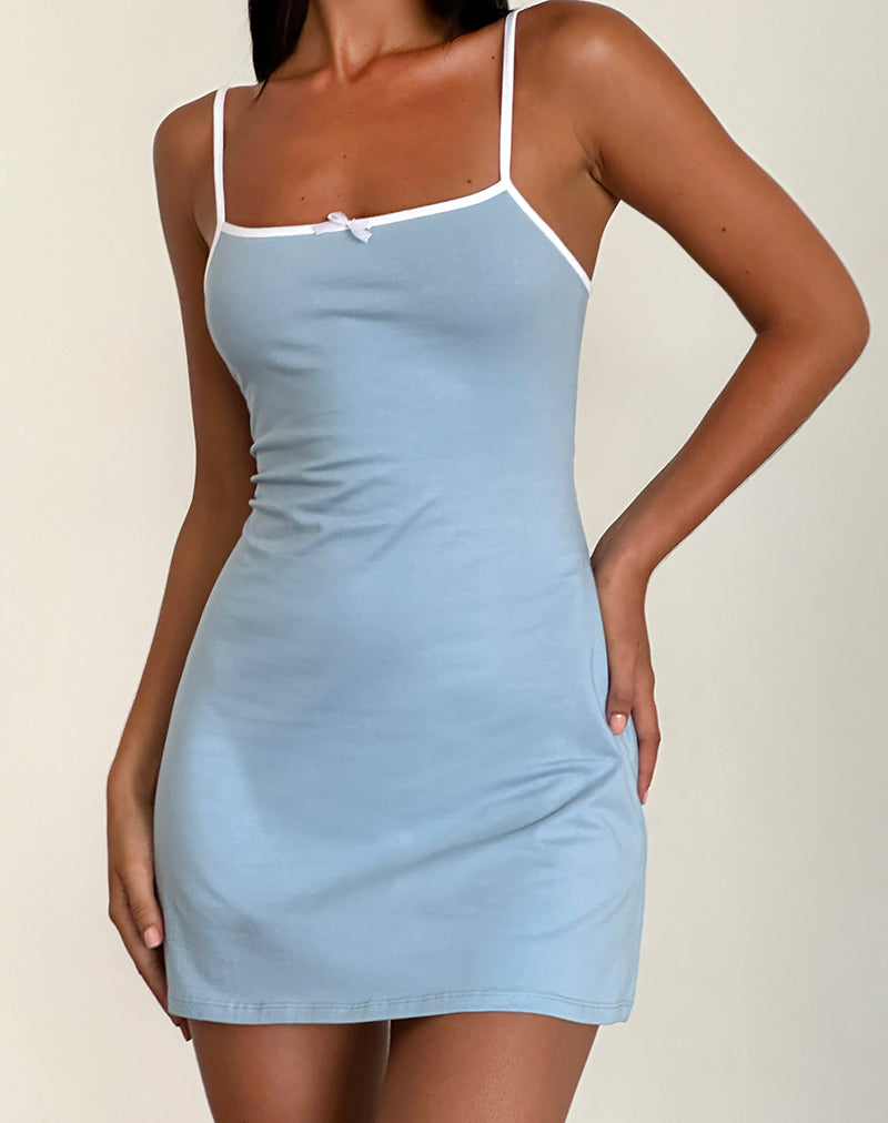 Riniko Mini Dress in Nantucket Blue met witte bies