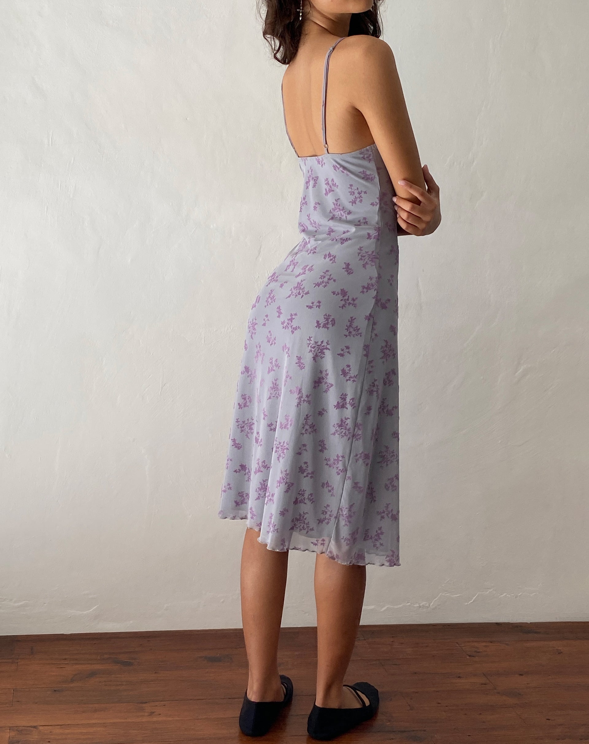 Afbeelding van Rohaya Midi Dress in Purple Botanist Flock