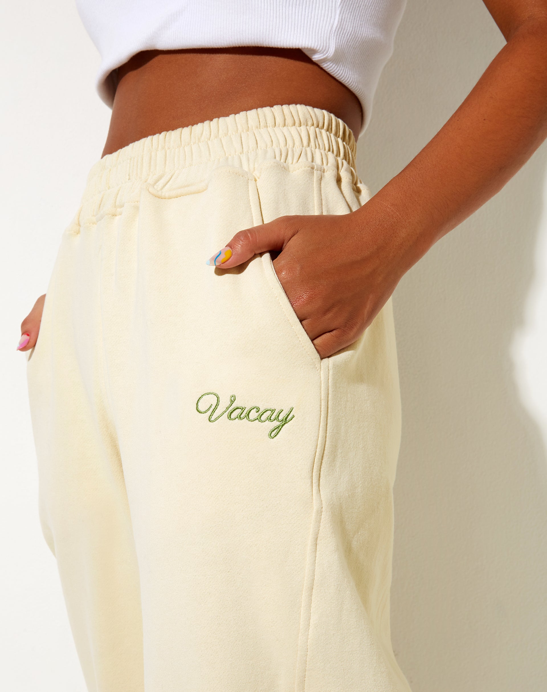 Afbeelding van Roider Jogger in Buttercream Vacay Embro