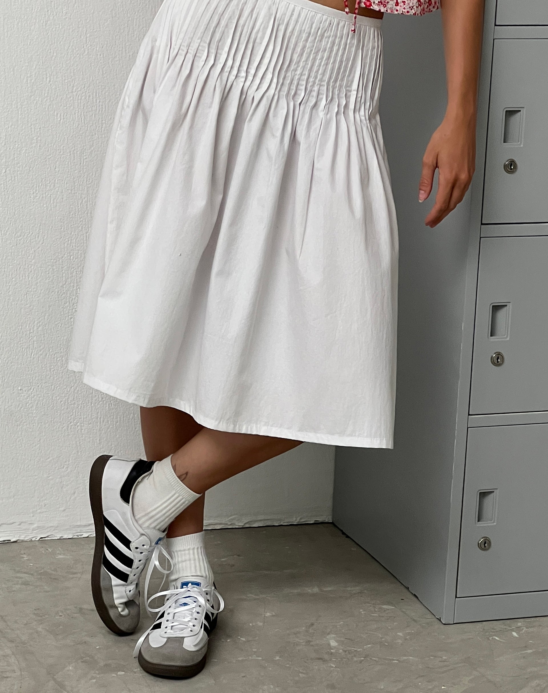Afbeelding van Asada Midi-rok met geplooide taille in popeline wit