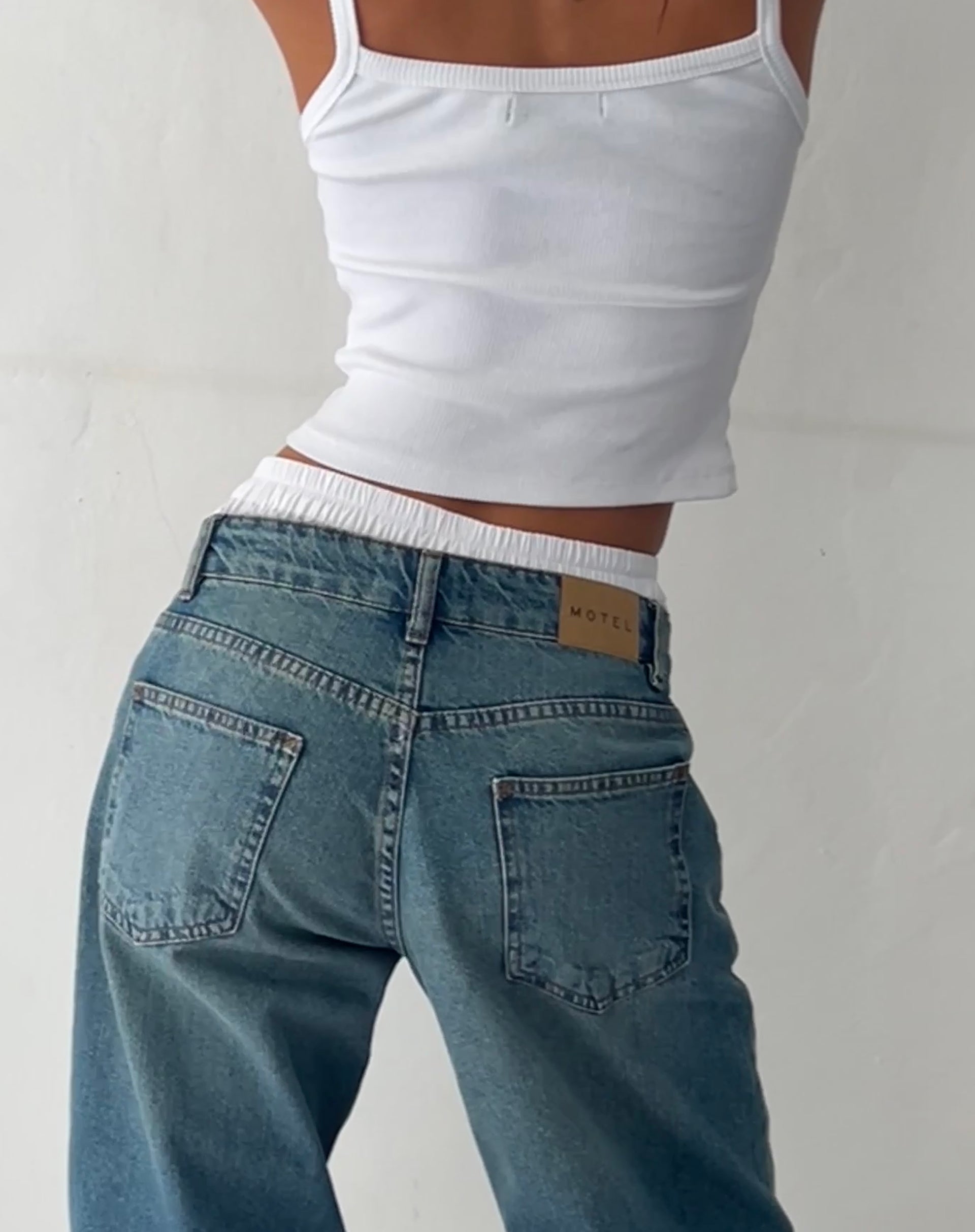 Afbeelding van Roomy Extra Wide Low Rise Jeans in Vintage Blue Green