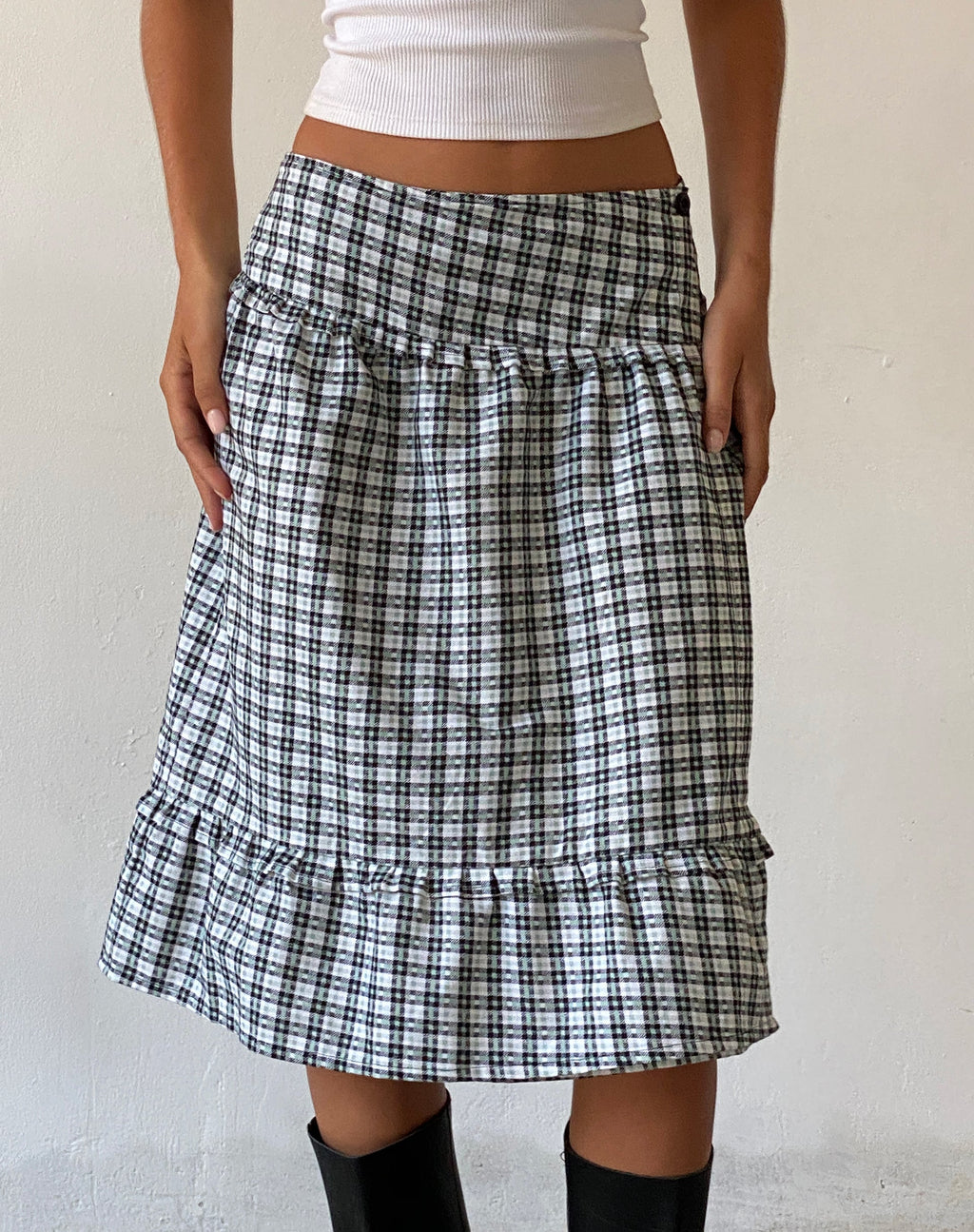 Kasya Frill Hem Midi Wrap Rok in Brandy Check