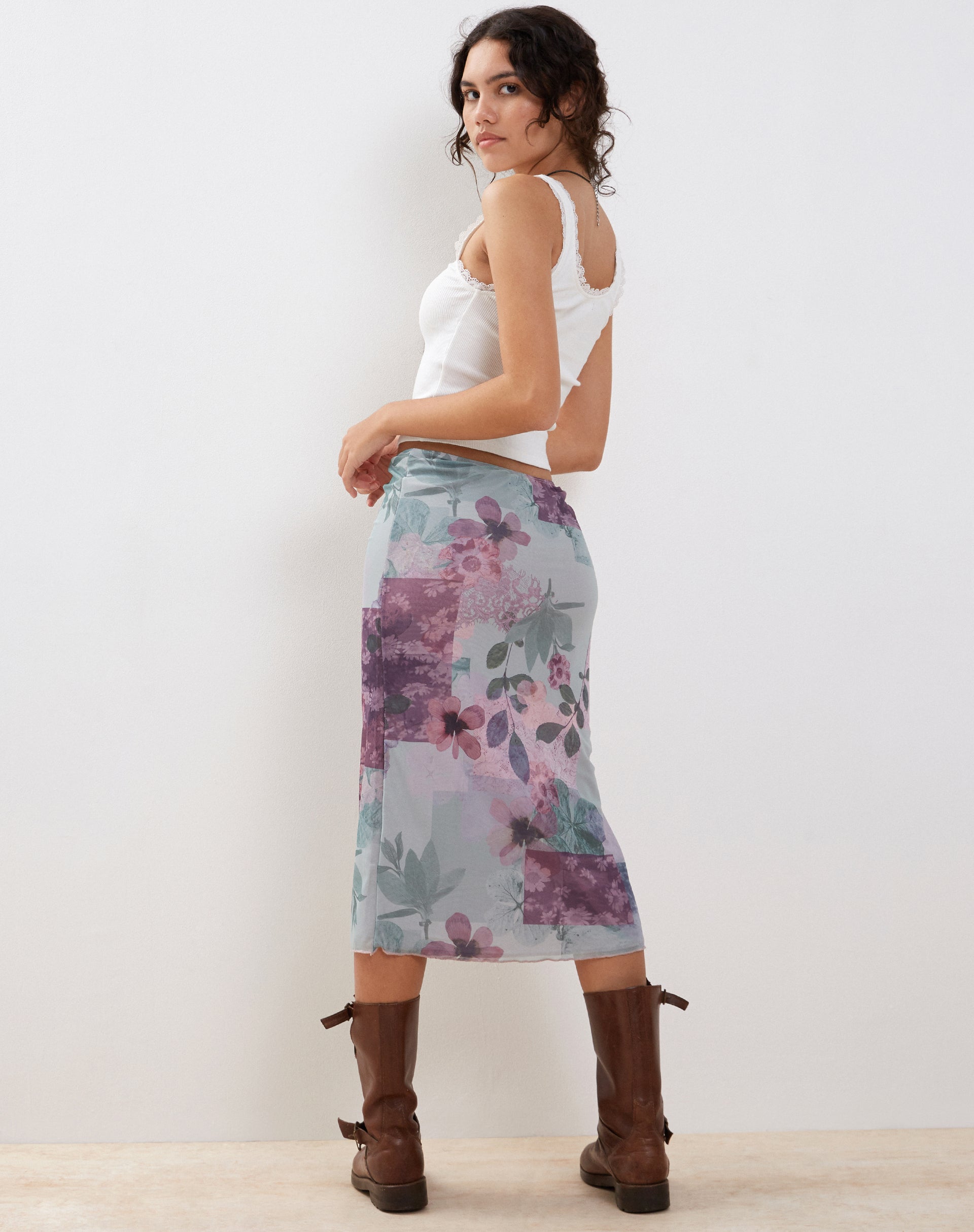 Afbeelding van Rujha Midi rok in abstract plakboek