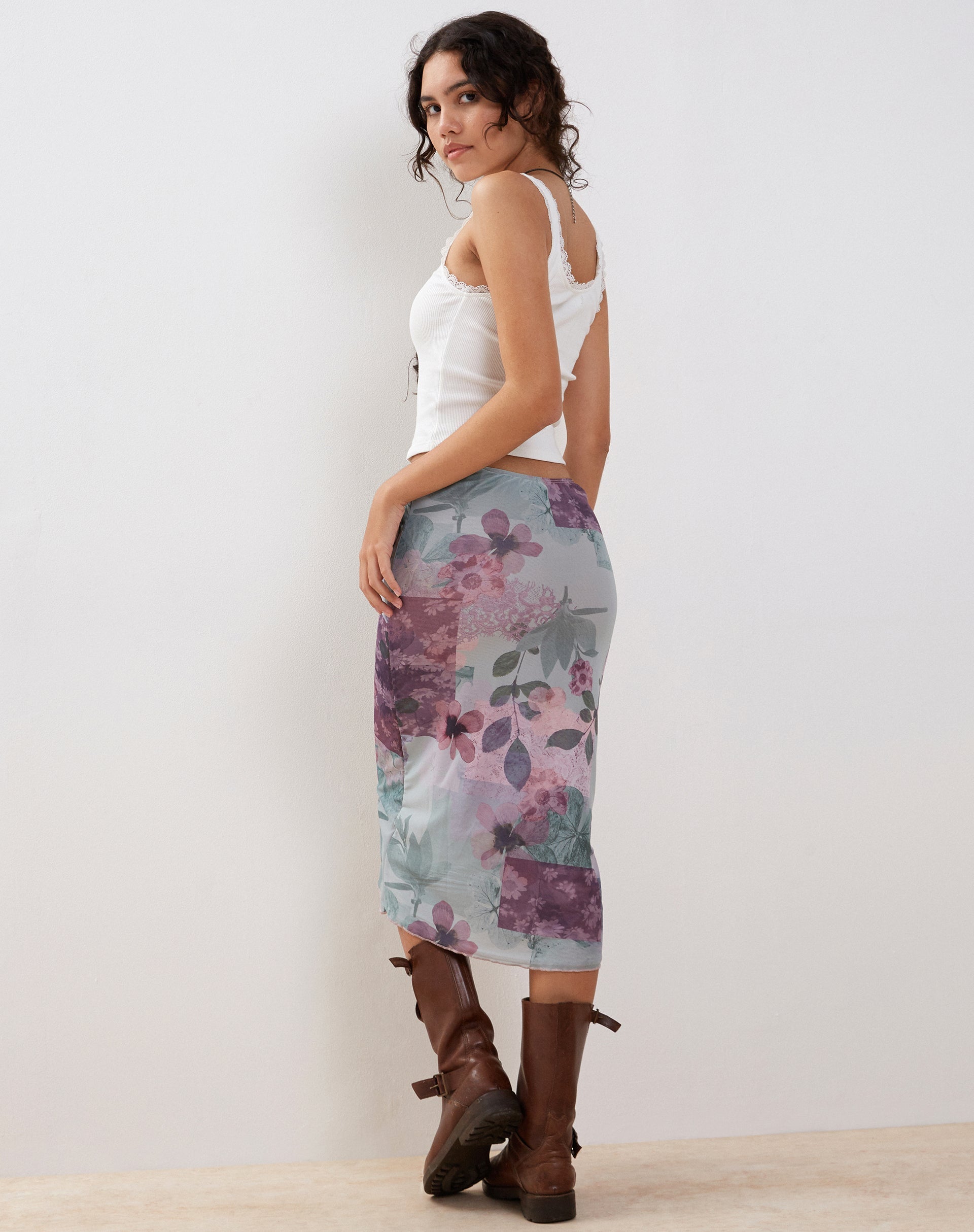 Afbeelding van Rujha Midi rok in abstract plakboek
