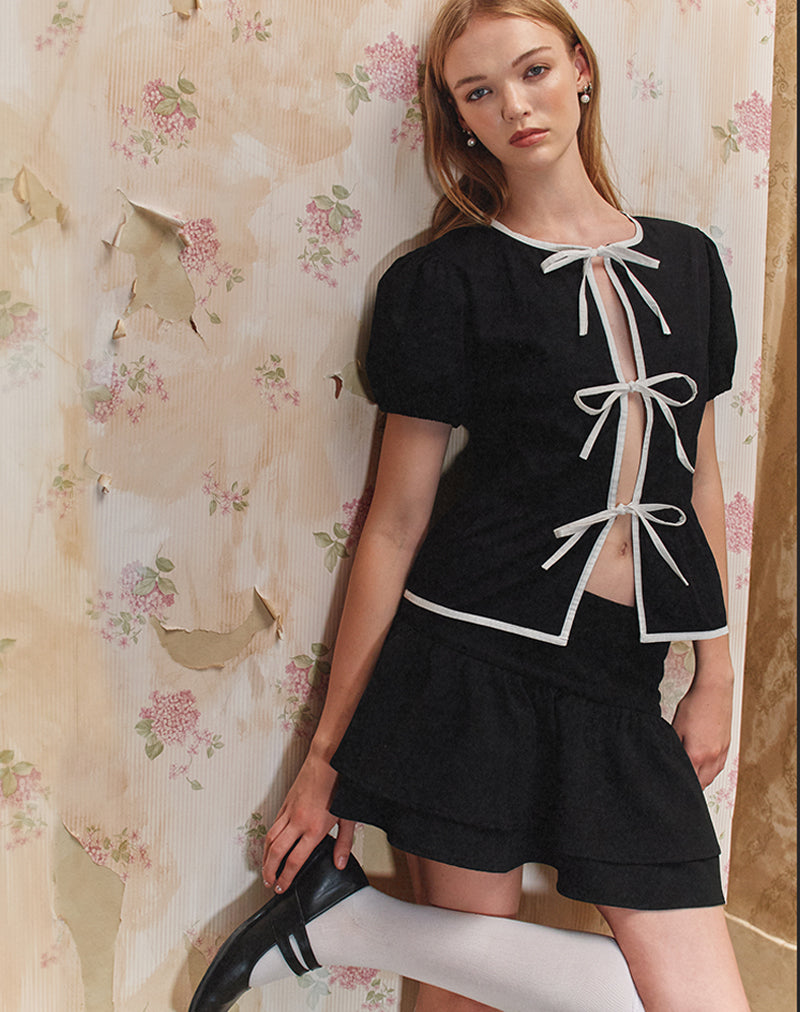 Ryota Blouse met Strikje in Zwart met Witte Binding