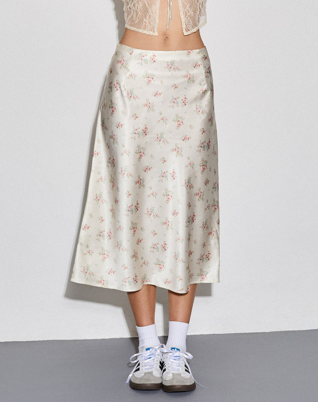 Piya Midi rok in satijn Vintage rozenkrans