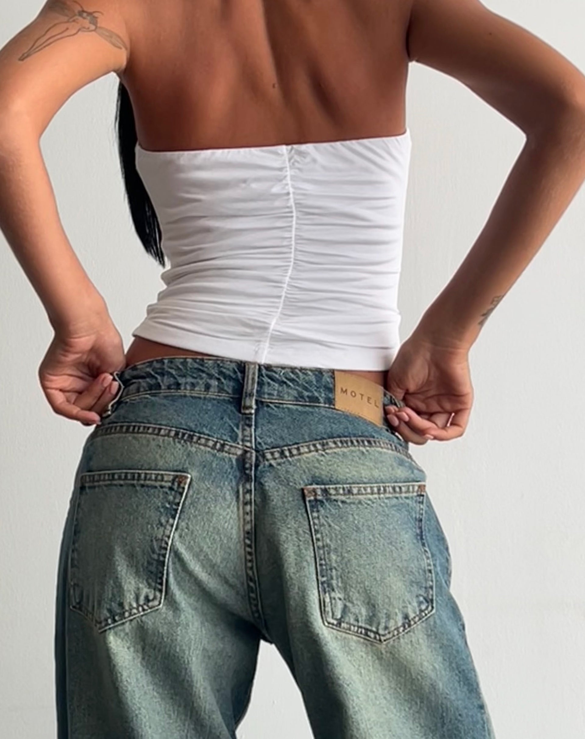 Afbeelding van Sajna Bandeau Top met Ruches in Wit