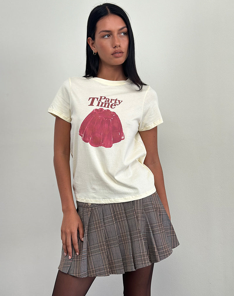 Afbeelding van Saki T-shirt in karnemelk met Party Time-opdruk