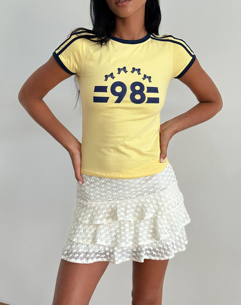 Afbeelding van Salda T-shirt in Limonade met Navy Binding en '98' Emb