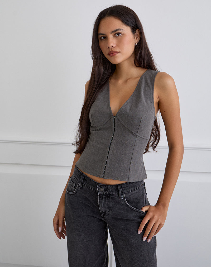 Salpa Plunge Top in Getailleerd Houtskool