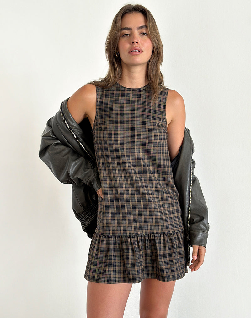 Afbeelding van Samana Babydoll Mini Jurk in Ruit Donkerbruin