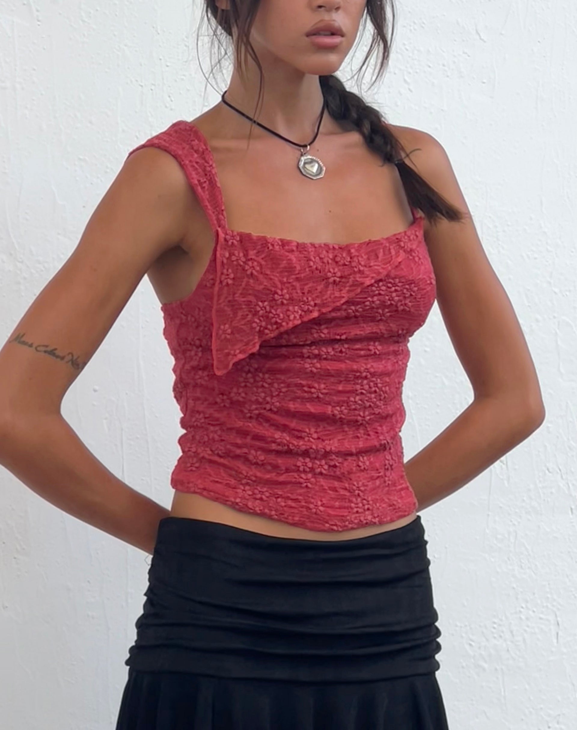 Afbeelding van Sambu Kanten Cami Top in Rood