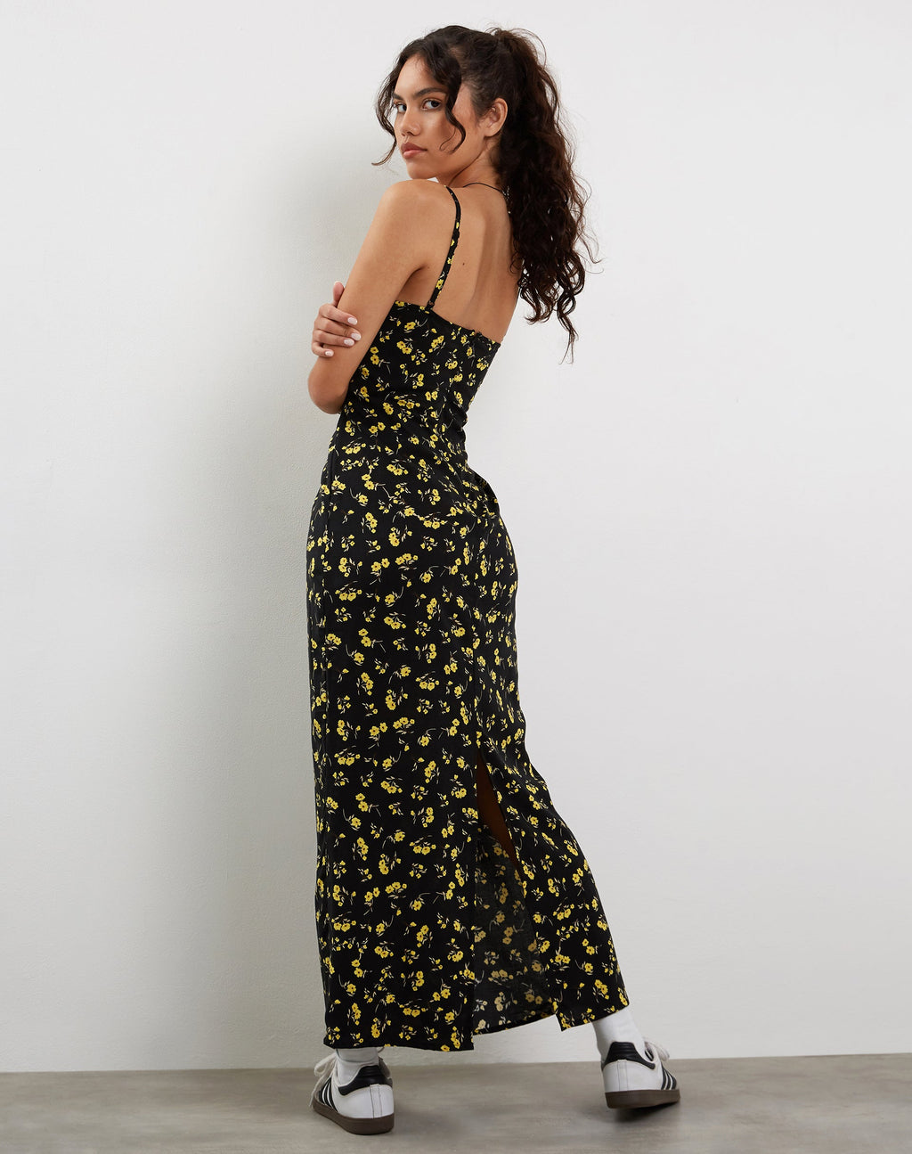 Kafka Maxi Dress in boterbloem zwart en geel