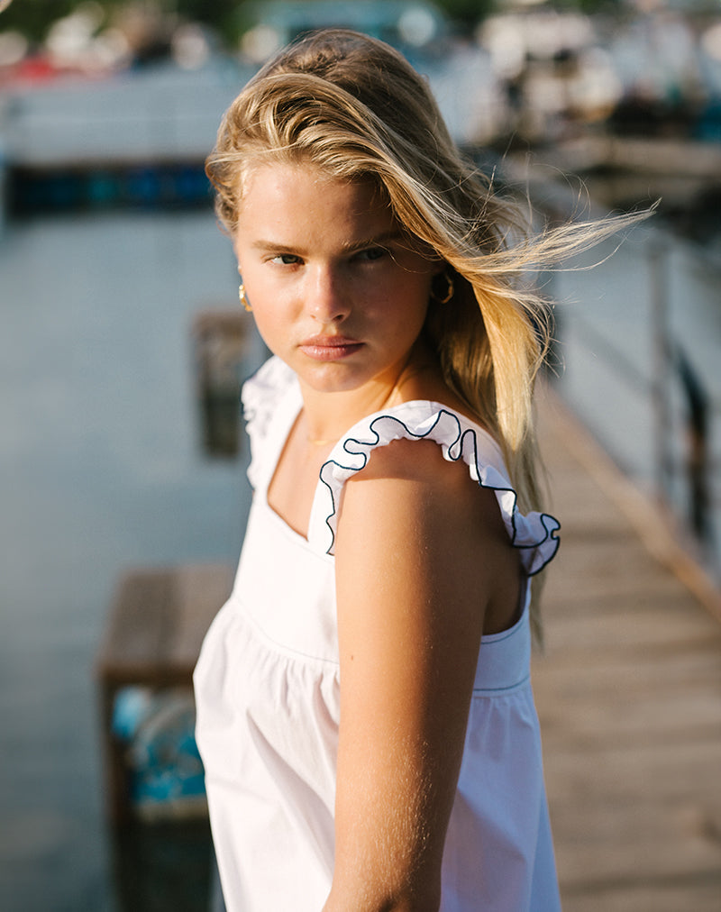 Afbeelding van Sanaly Mini jurk in wit met marine Babylock