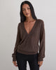 Afbeelding van Saroya Plunge Wrap Top in Knit Donkere Chocolade