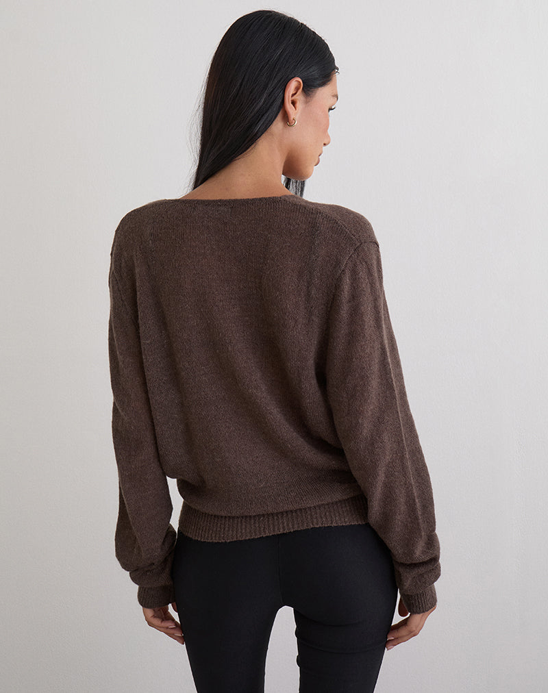 Afbeelding van Saroya Plunge Wrap Top in Knit Donkere Chocolade