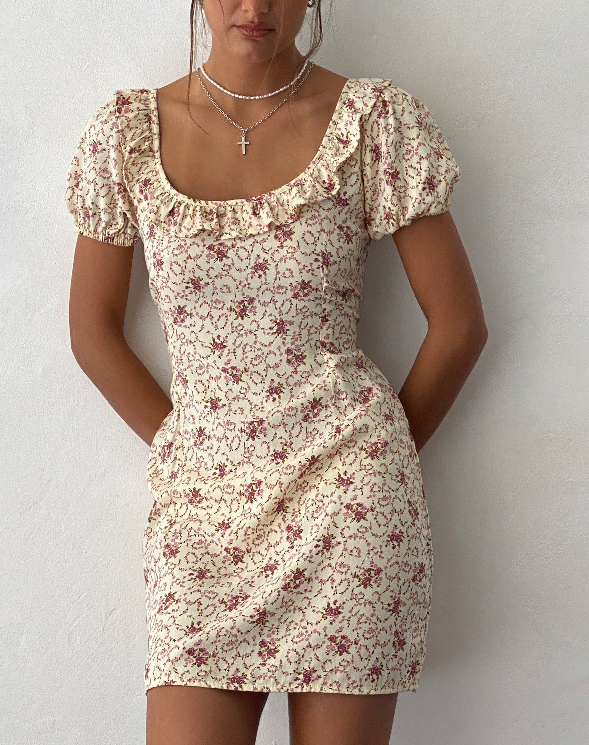 Afbeelding van Sasyana Mini Dress in Flower Chain Cream