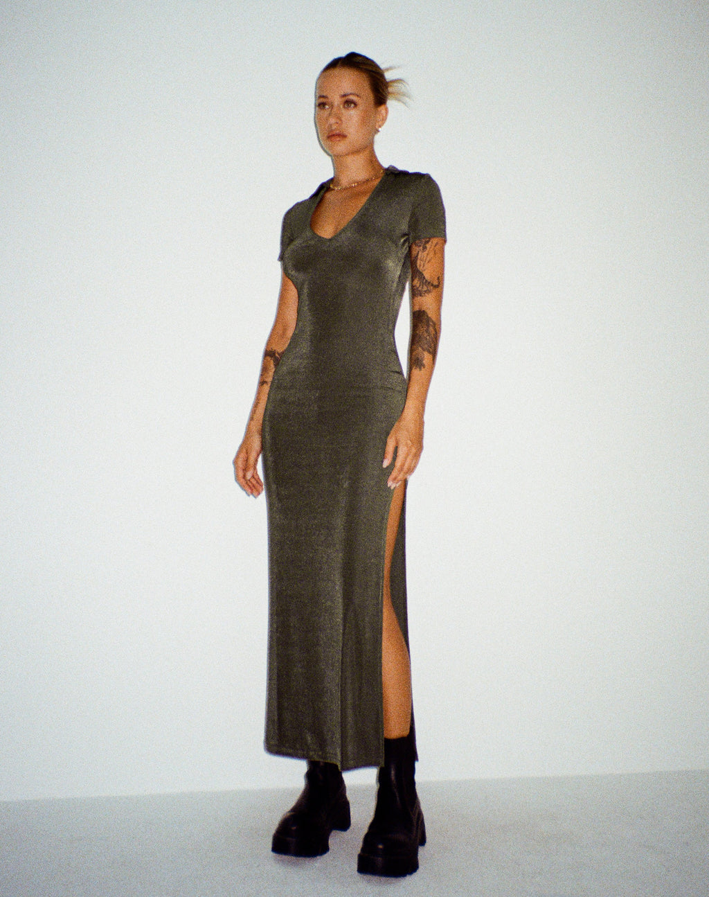 Savita Maxi Dress in Donker Olijf