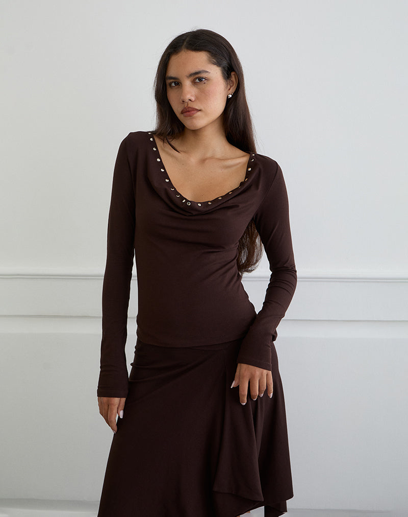 Scanio Cowl Top met lange mouwen en studs in Bittere Chocolade
