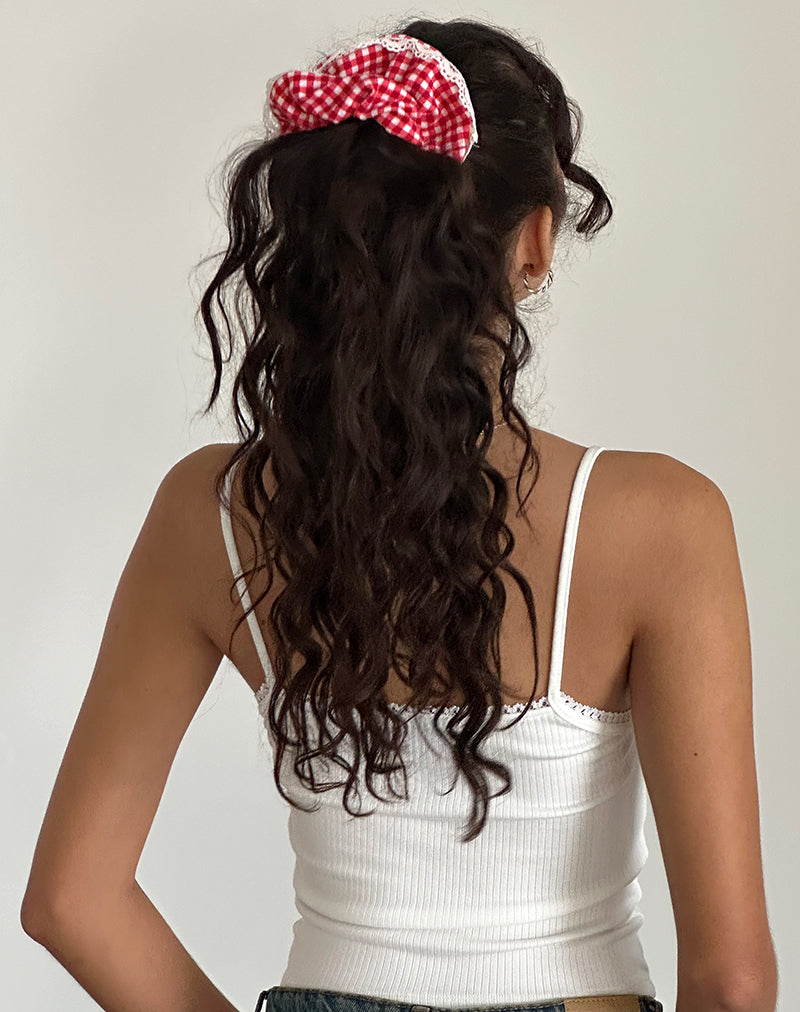 Afbeelding van Scrunchie in Rood Gingham met Kant