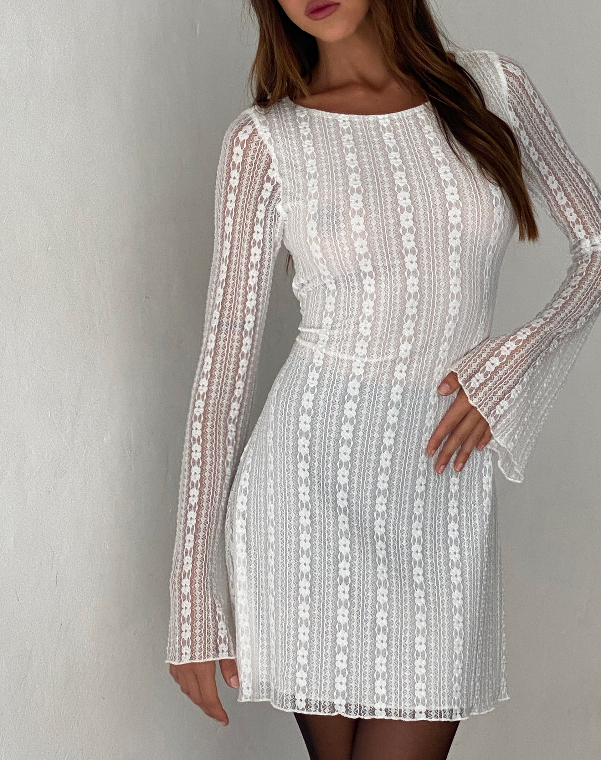 Afbeelding van Senna Mini Dress in Lace White