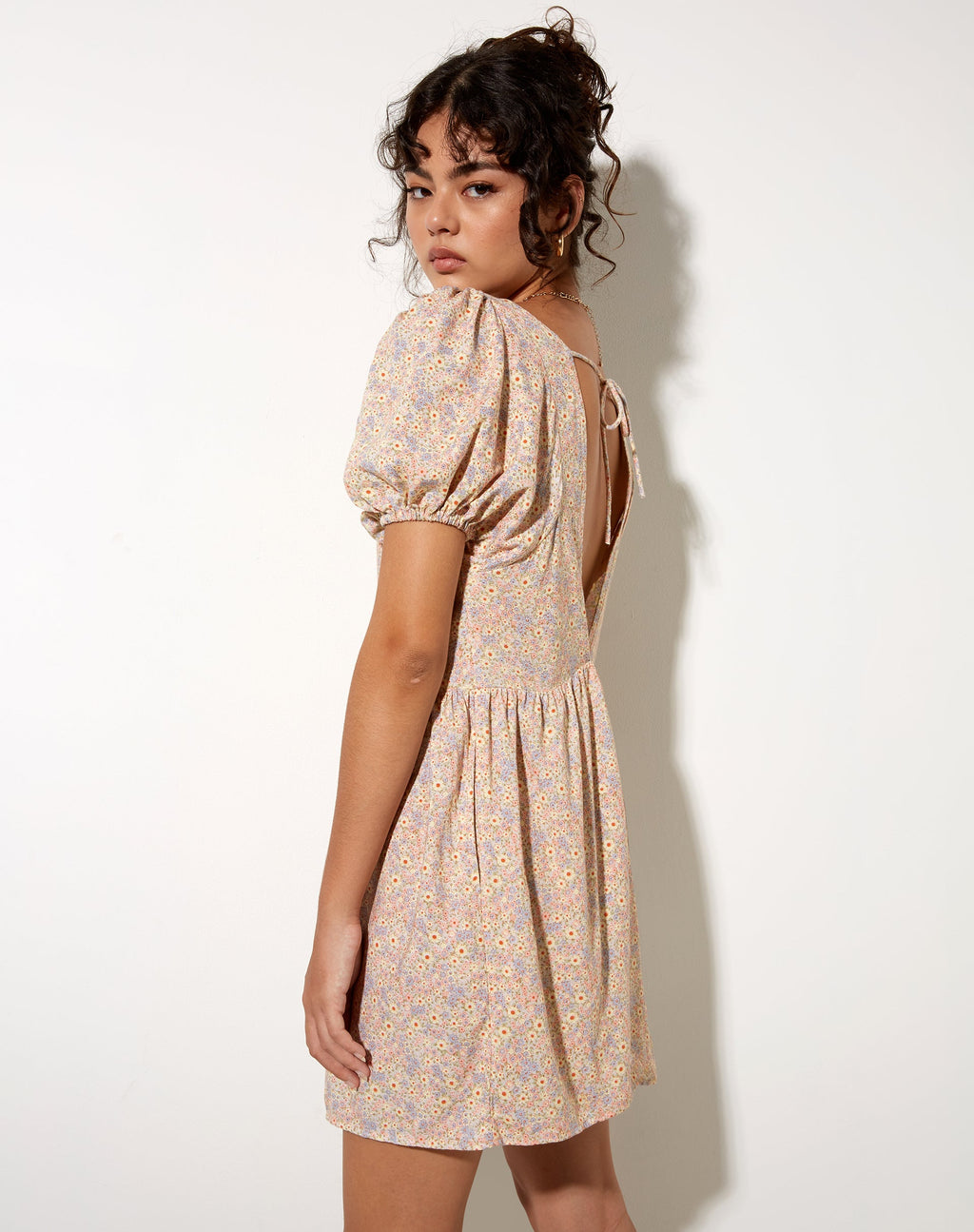 Senza Jurk in 70's Prairie Girl Bloemen