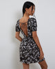 Afbeeldingen van Senza Mini Dress in Dark Wild Flower