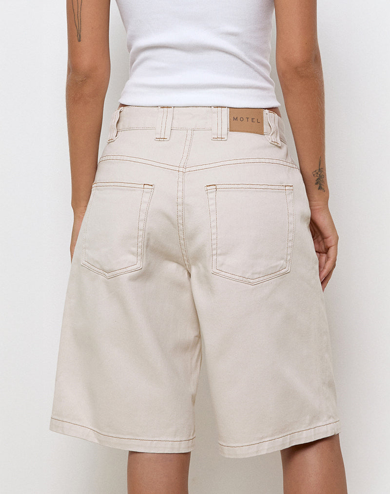 Afbeelding van Low Rise Skater Short in Off White