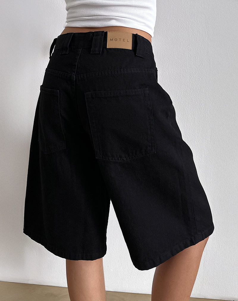 Afbeelding van Low Rise Skater Shorts in Rinse Black Denim
