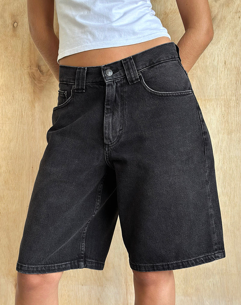 Low Rise Skater Shorts in gewassen zwartgrijze denim