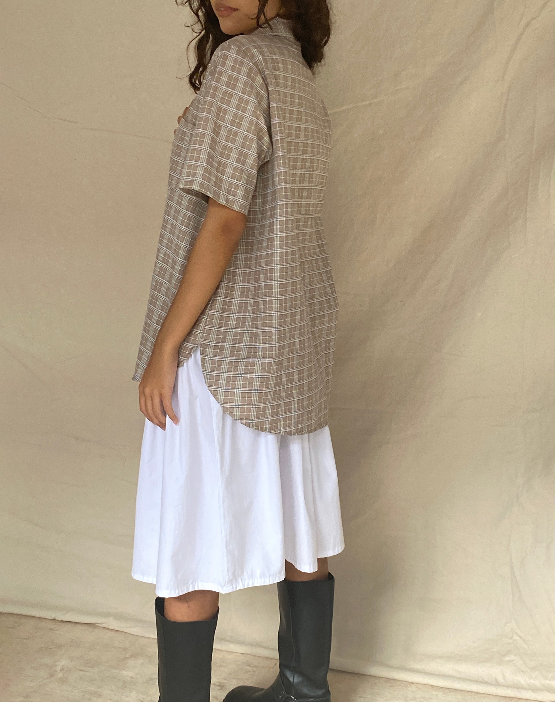 Afbeelding van Smith Shirt met Korte Mouw in Taupe Check