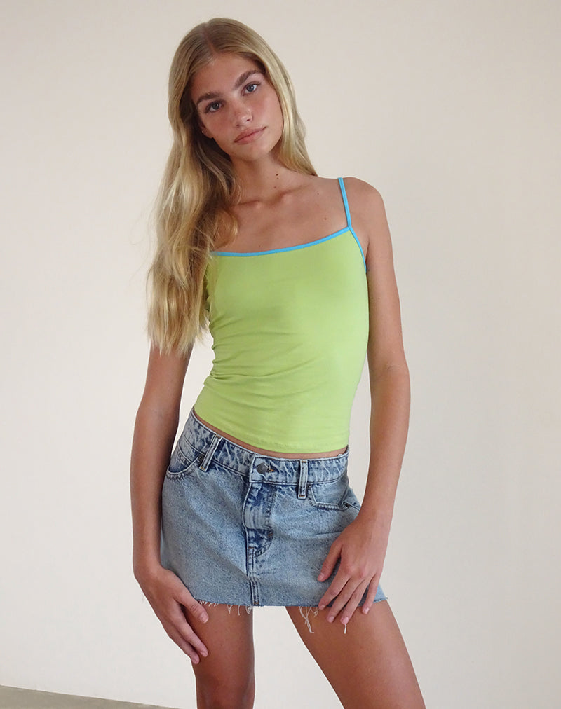 Afbeelding van Solani Top in Groene Banaan met Blauwe Binding