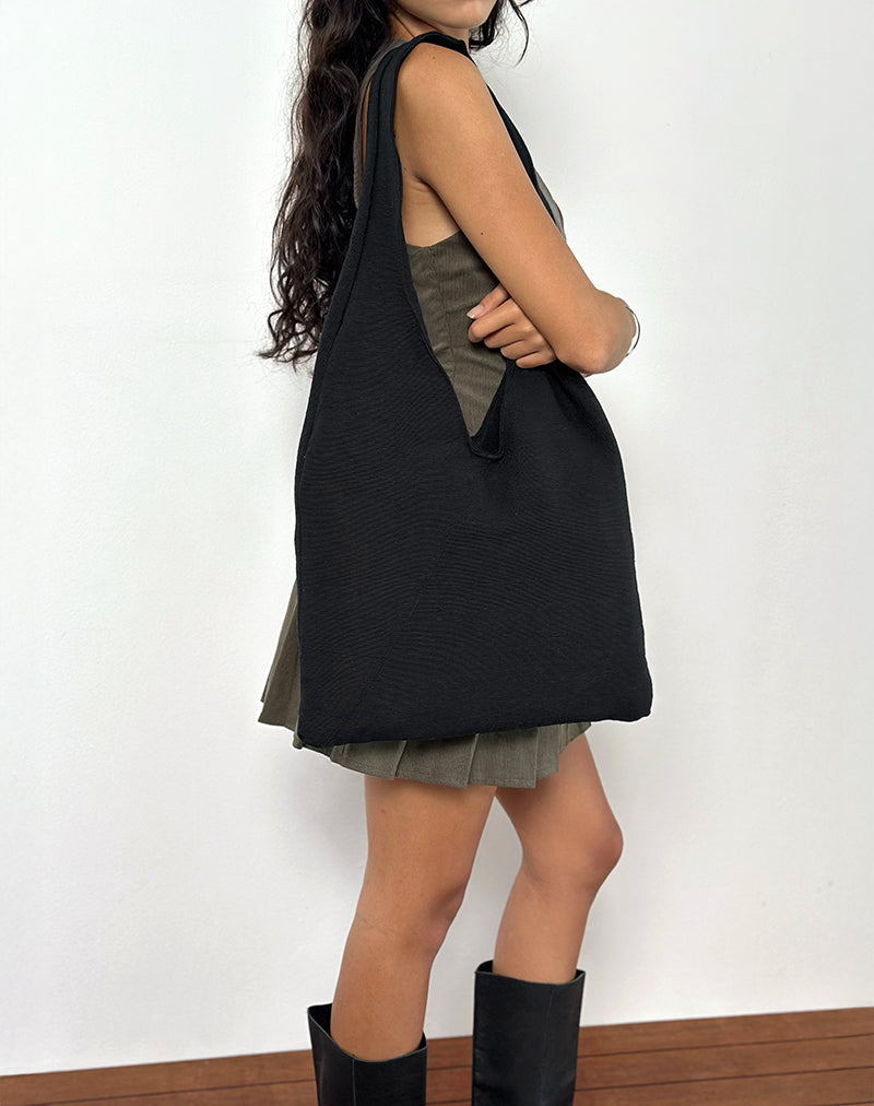Lum oversized schoudertas in zwart