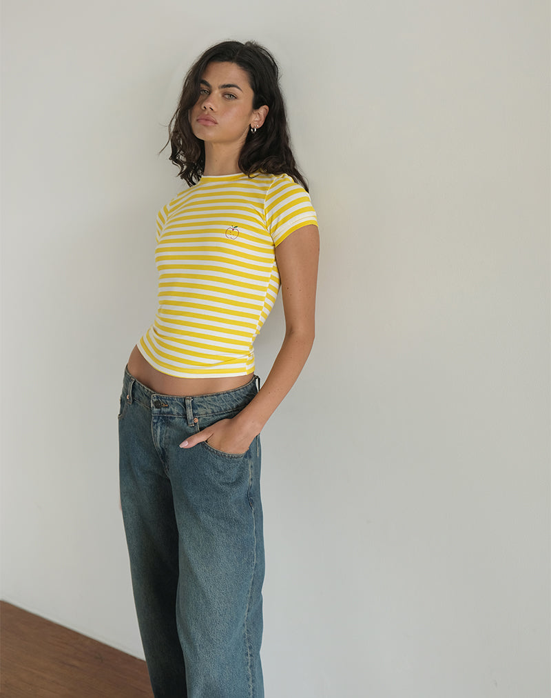 Afbeelding van Sutin T-shirt in geel met appelprint in witte streep