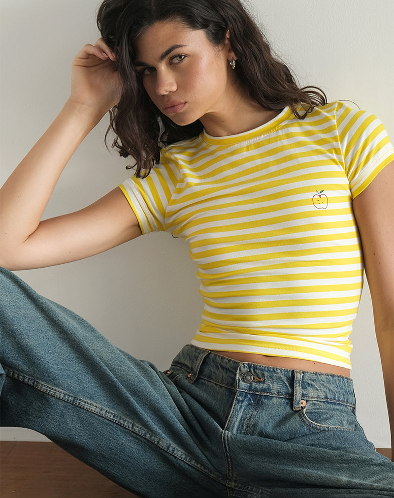 Afbeelding van Sutin T-shirt in geel met appelprint in witte streep