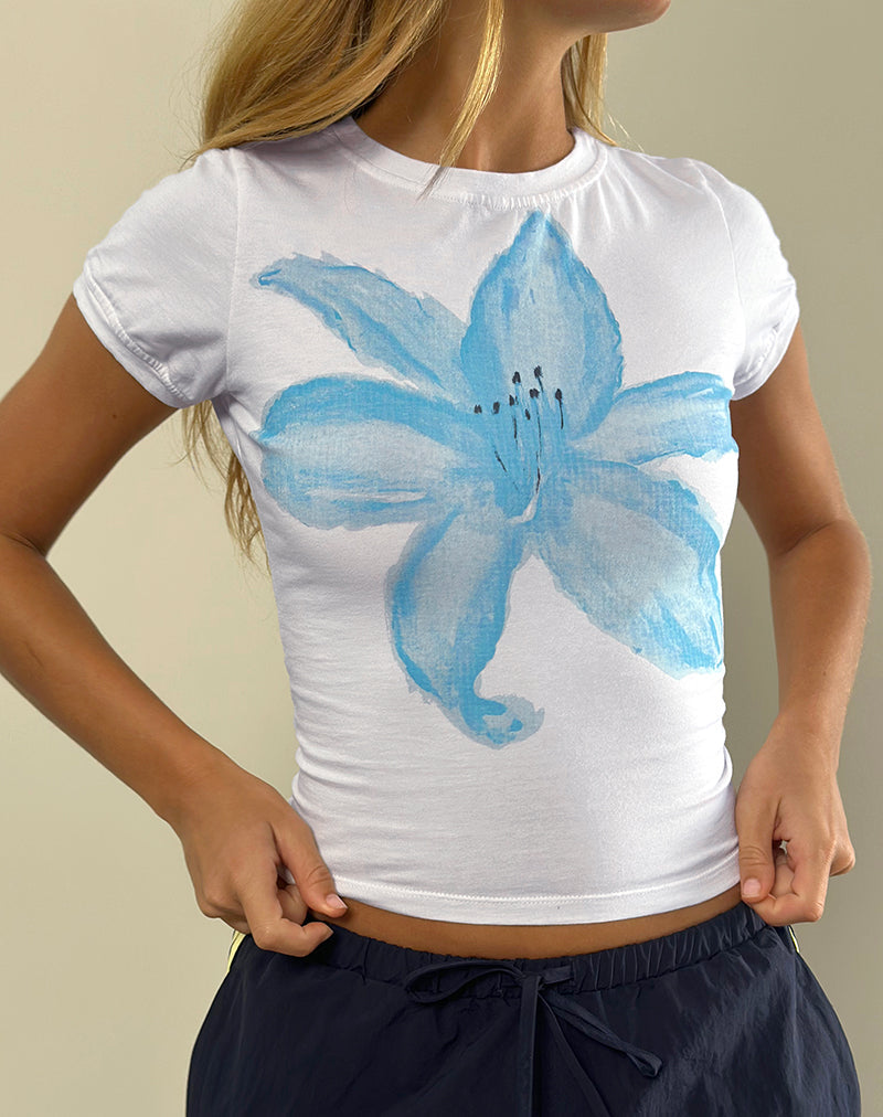 Sutin T-shirt in White Painted Flower Blue