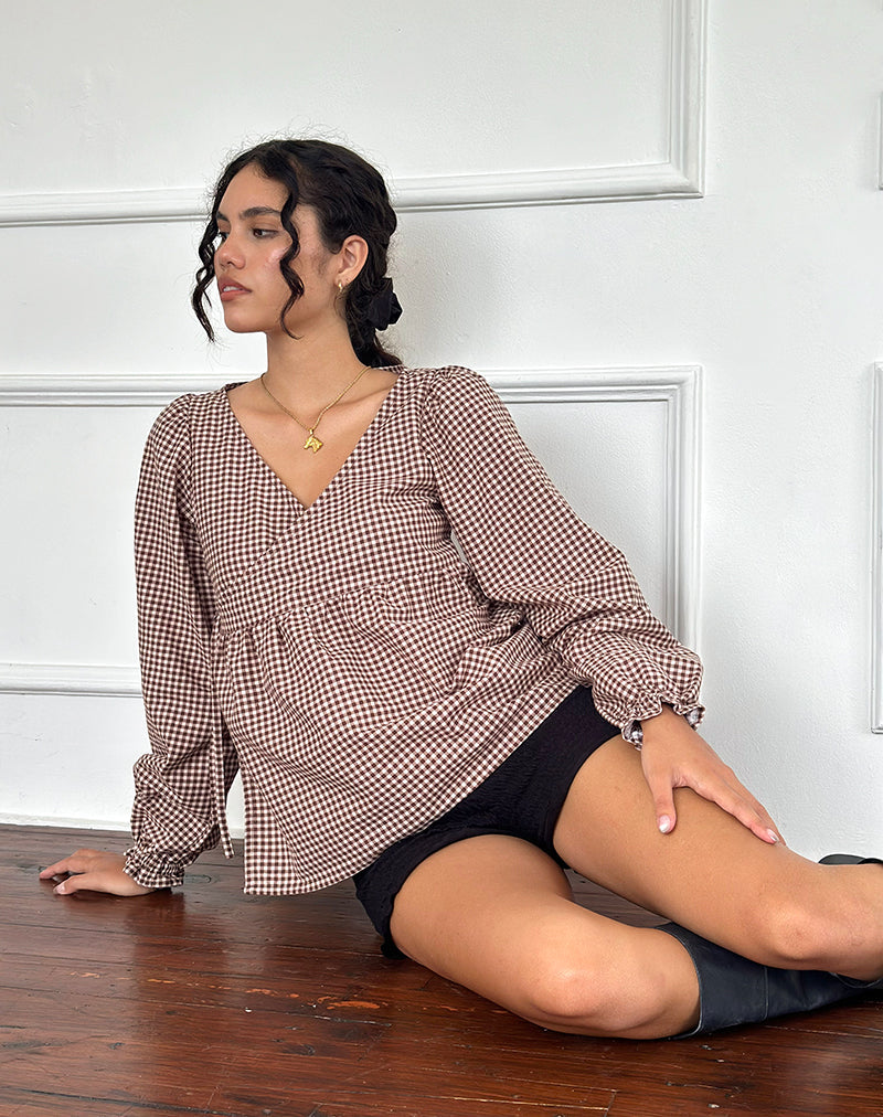 Afbeelding van Suzumi Wrap Blouse in Mini Gingham Bruin