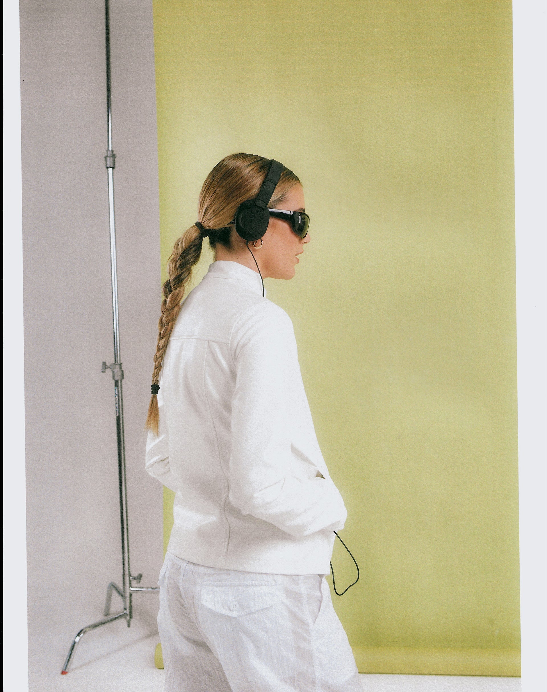 beeld van MOTEL X OLIVIA NEILL Olivia Jacket in PU Wit
