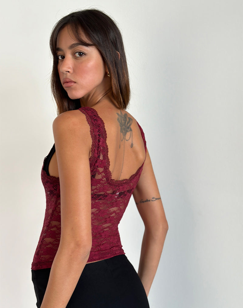 Afbeelding van Tahoa Top in Orchid Lace Burgundy