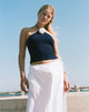 Afbeelding van Tarrina Haltertop in donkerblauw met wit rozet