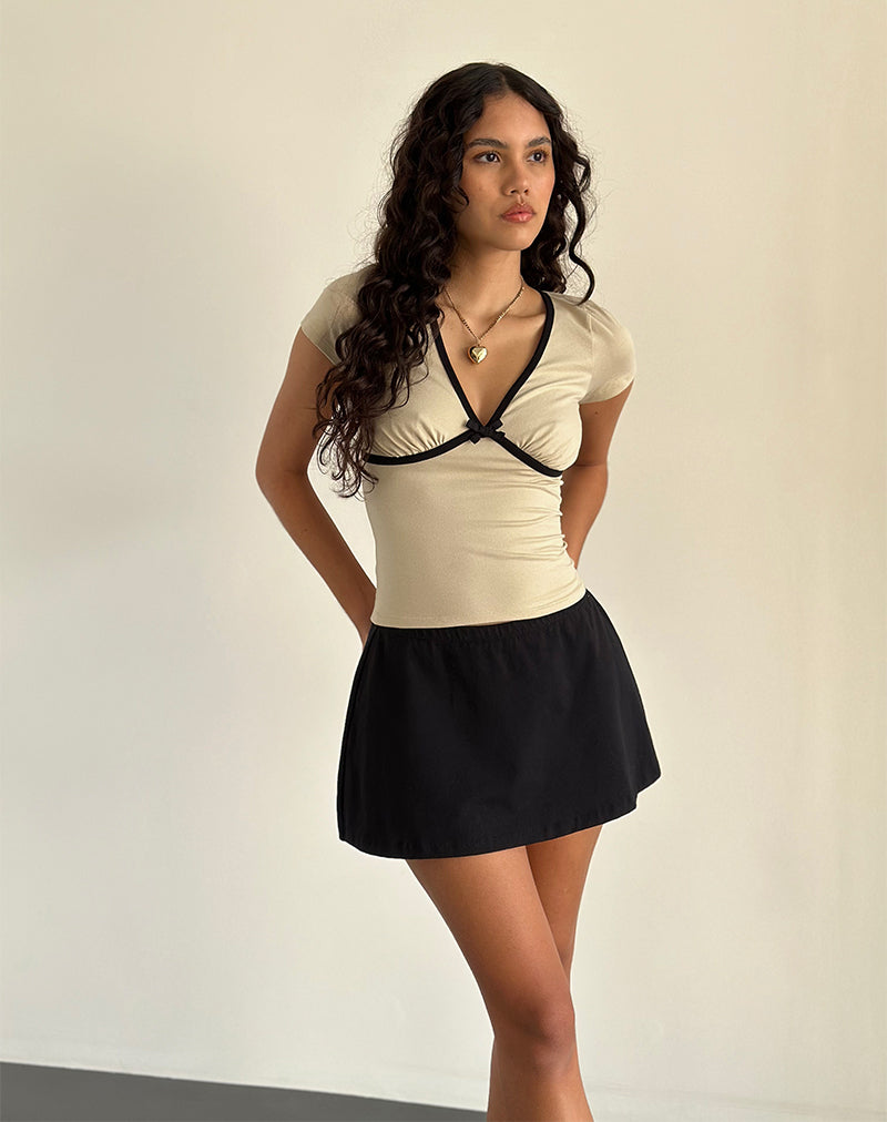 Tasina Top in Coconut Milk met zwarte bies