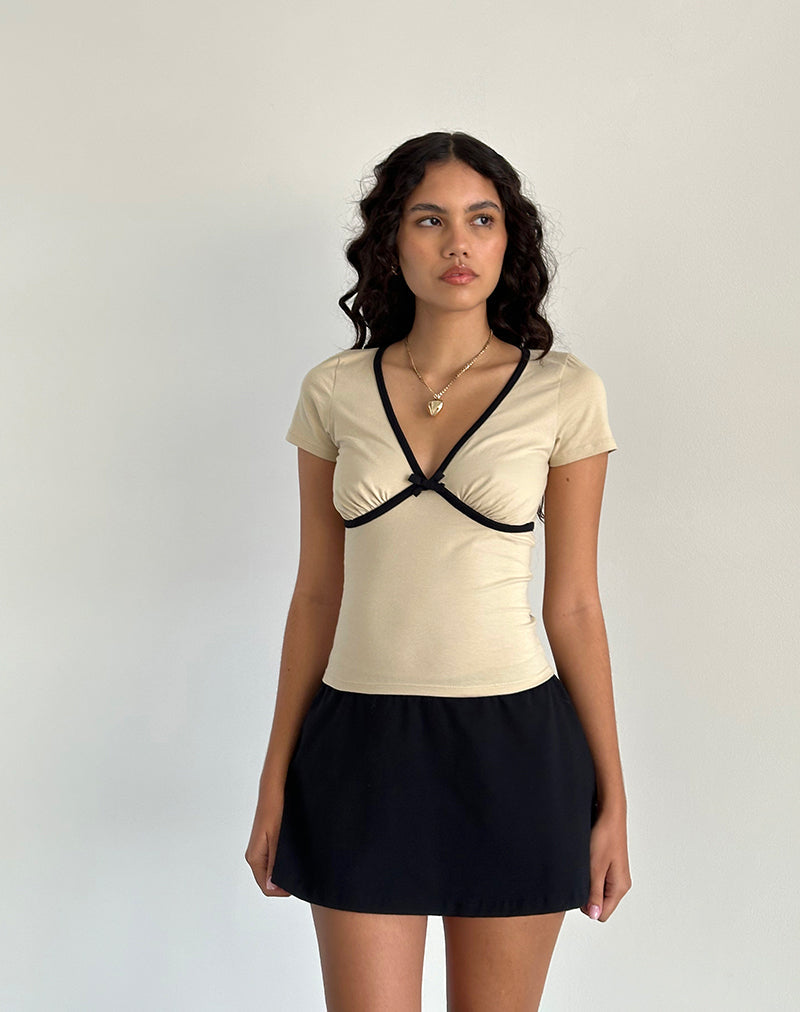 Afbeelding van Tasina Top in Kokosmelk met Zwarte Binding