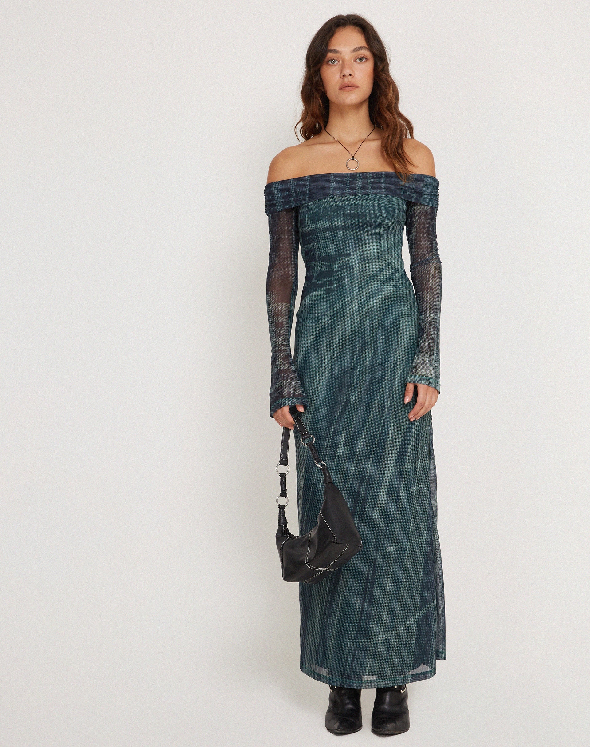 Afbeelding van Terra Bardot Midi Dress in Cityscape Green