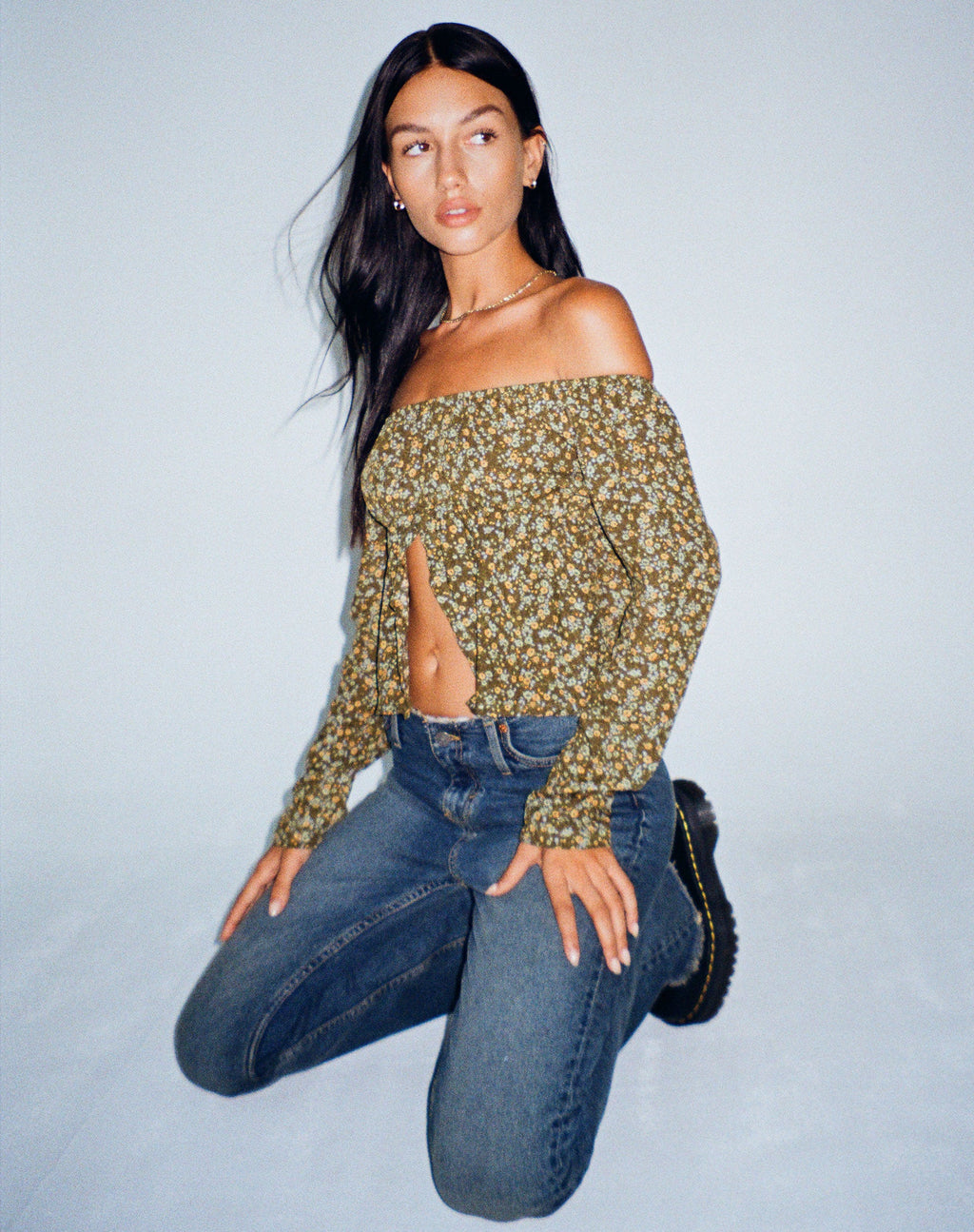 Thena Lange Mouw Top in Grungey Bloemig Khaki